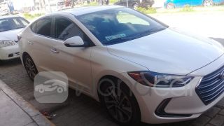 Autos usados-Hyundai-ELANTRA