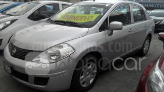 Autos usados-Nissan-Tiida