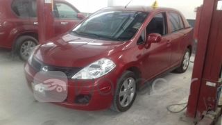 Autos usados-Nissan-Versa