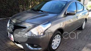 Autos usados-Nissan-Versa