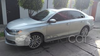 Autos usados-Volkswagen-Jetta Nuevo