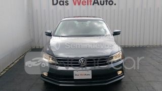 Autos usados-Volkswagen-Jetta Nuevo